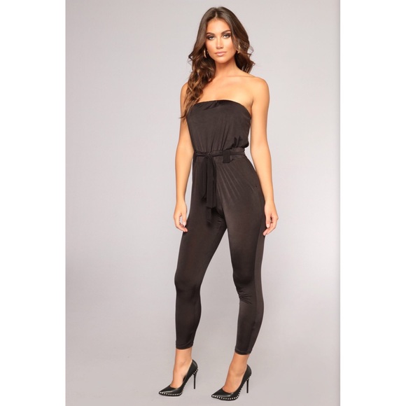 NWT- Jumpsuit - Picture 3 of 4